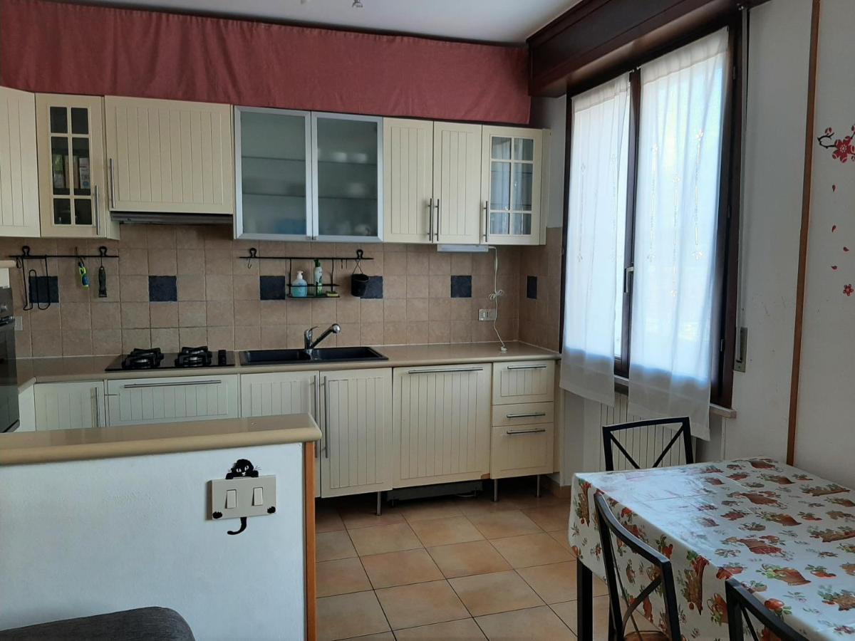 Casa Cavour Apartment Pesaro Exterior foto